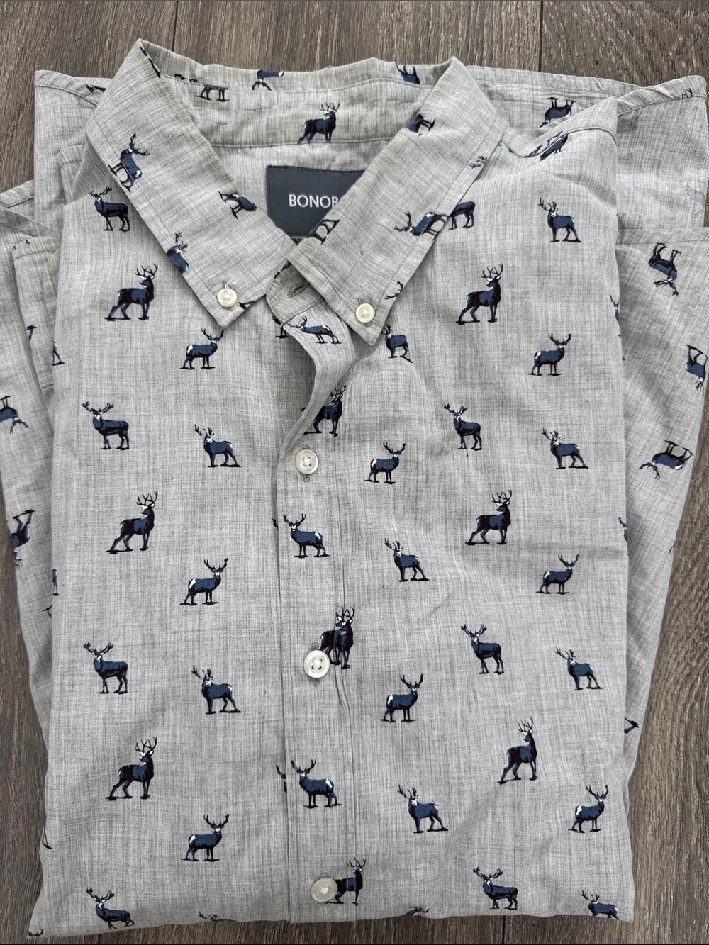 Bonobos Light Gray Button-Down Shirt with Navy Stag Motif XL